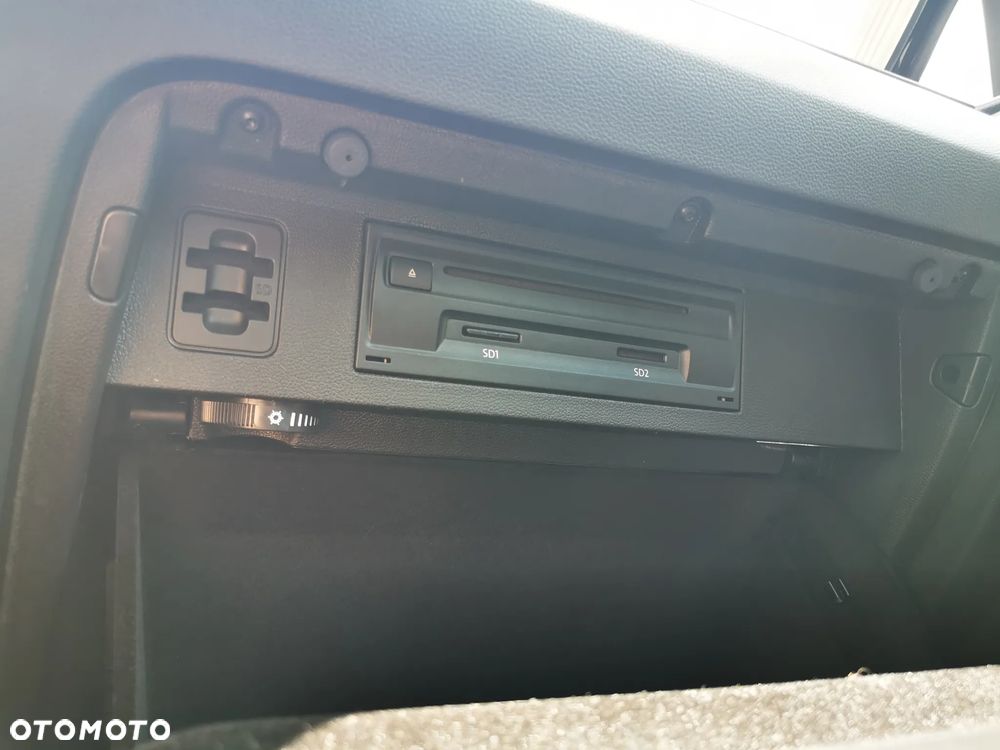 Volkswagen Passat Variant 1.4 TSI BMT Comfortline - 26