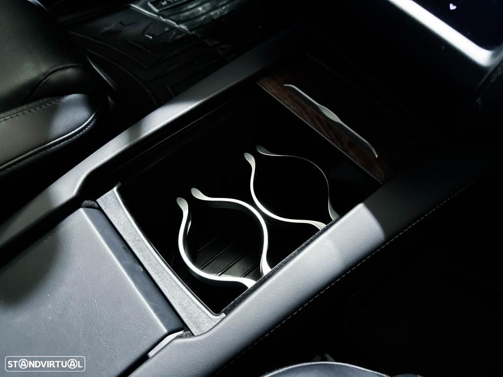 Tesla Model S Long Range AWD - 36
