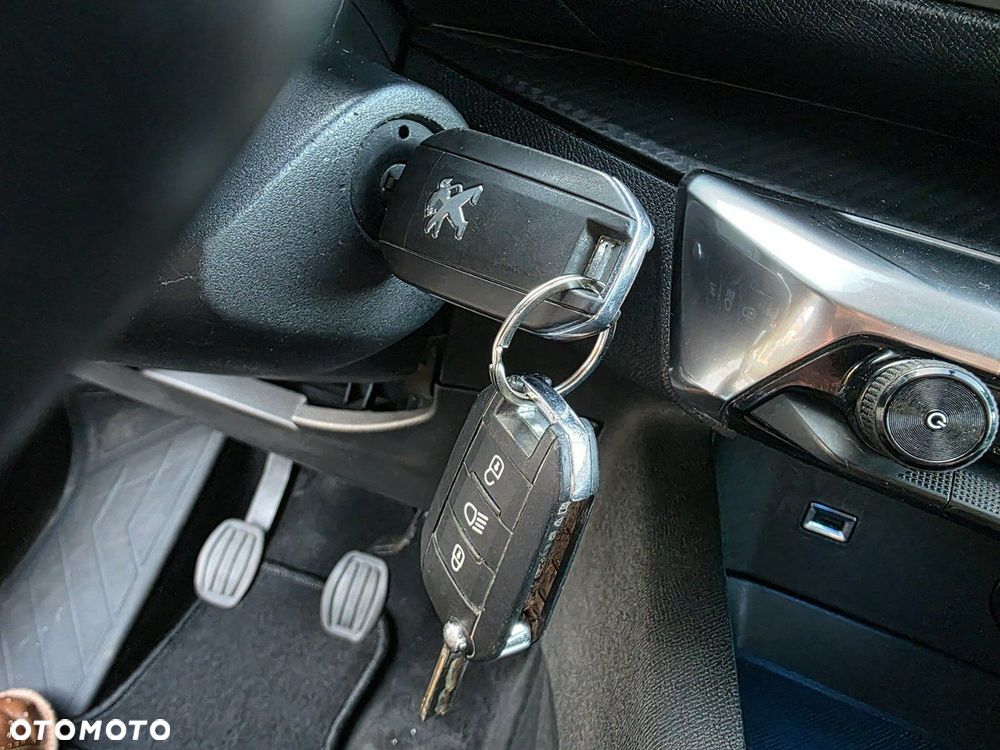 Peugeot 3008 - 19