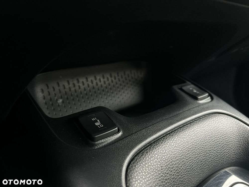 Toyota Corolla 1.8 Hybrid Comfort - 31