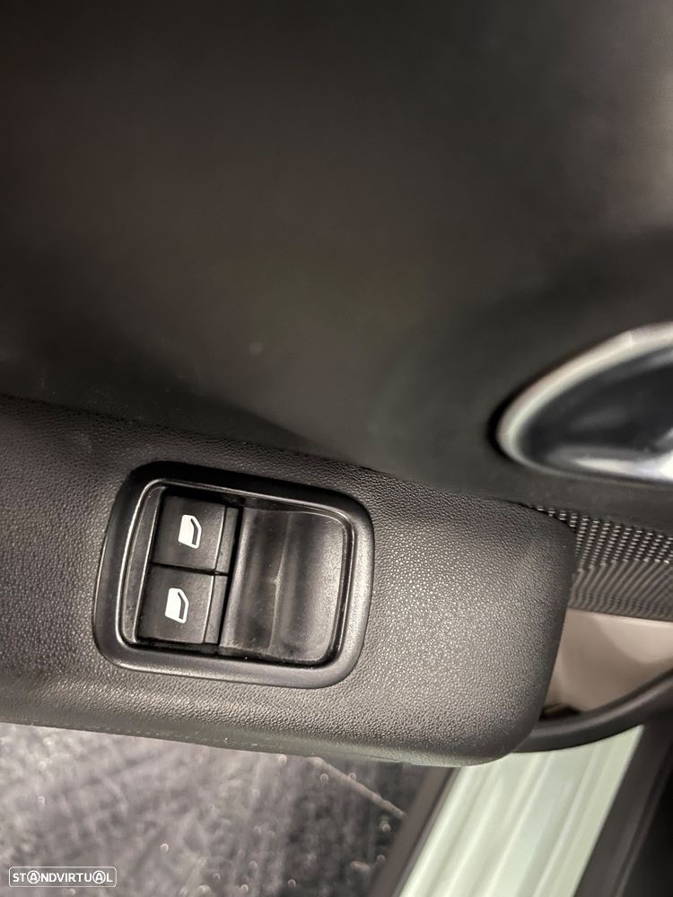 Citroën C3 1.2 PureTech Shine - 15