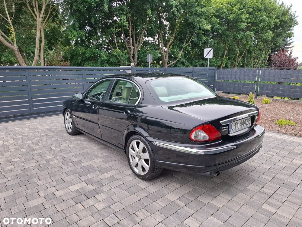 Jaguar X-Type 2.5 High - 6