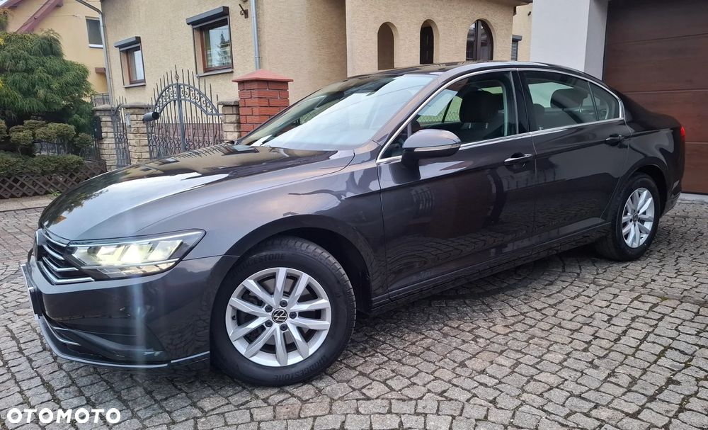Volkswagen Passat 1.5 TSI EVO Business - 3
