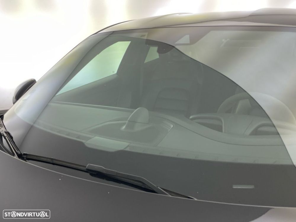 Porsche Taycan — fotografia 19