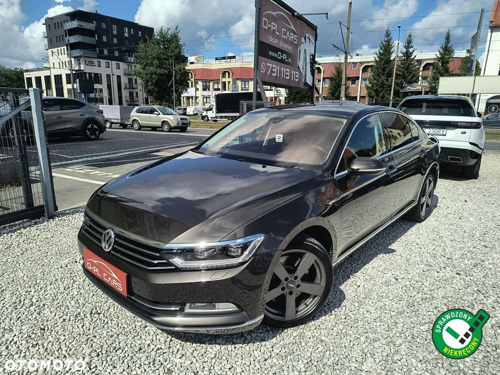 Volkswagen Passat 2.0 TSI BMT 4Mot Highline DSG - 2