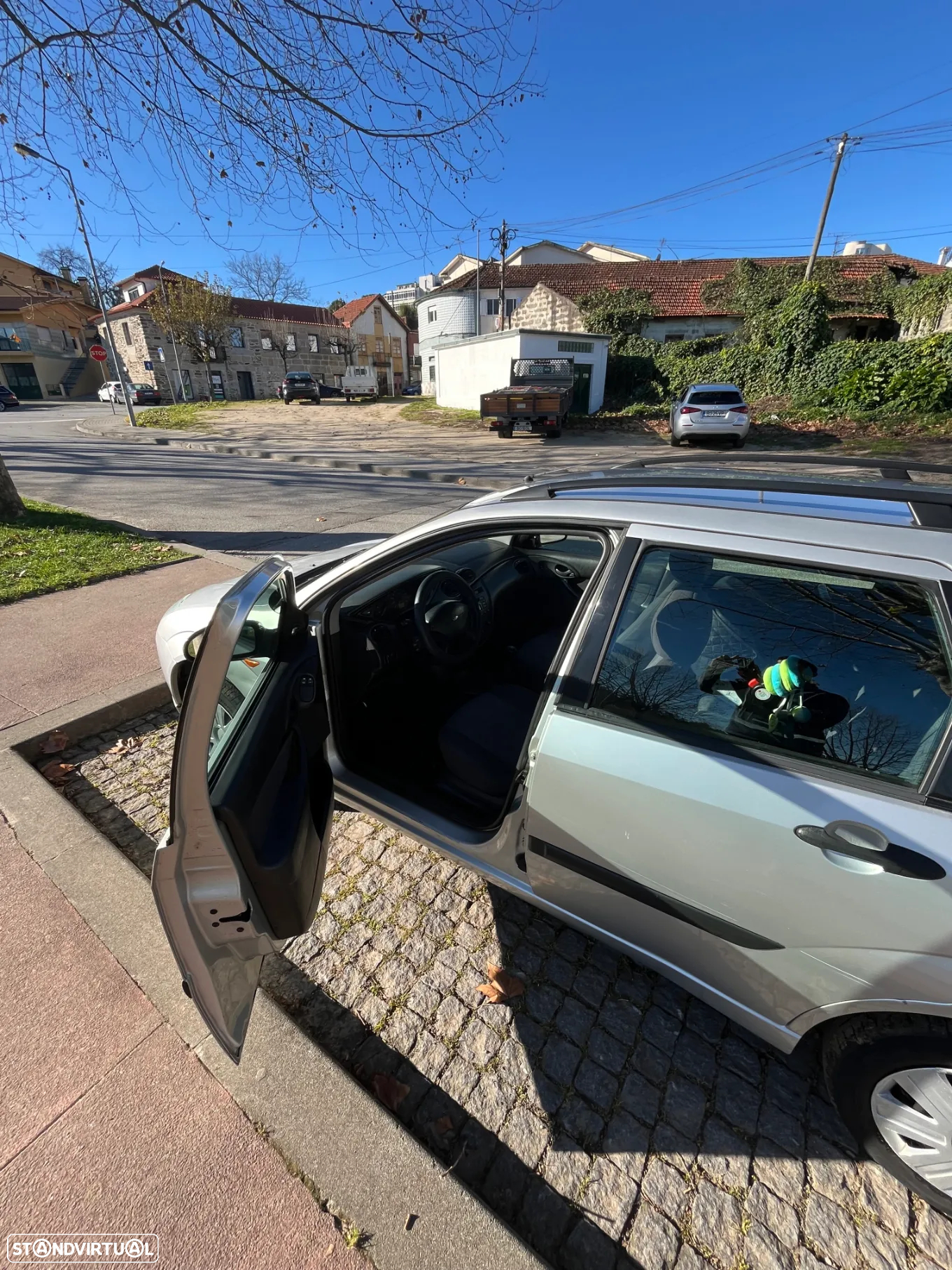 Ford Focus SW 1.4 Ambiente - 9