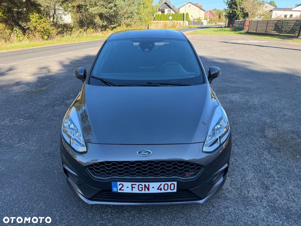 Ford Fiesta - 12