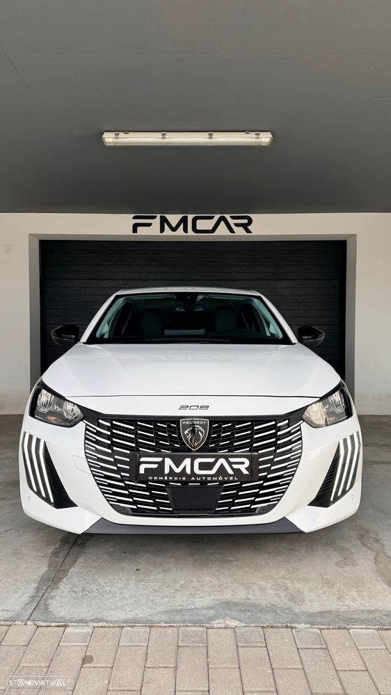 Peugeot 208 1.2 Hybrid Allure e-DCS6 - 18