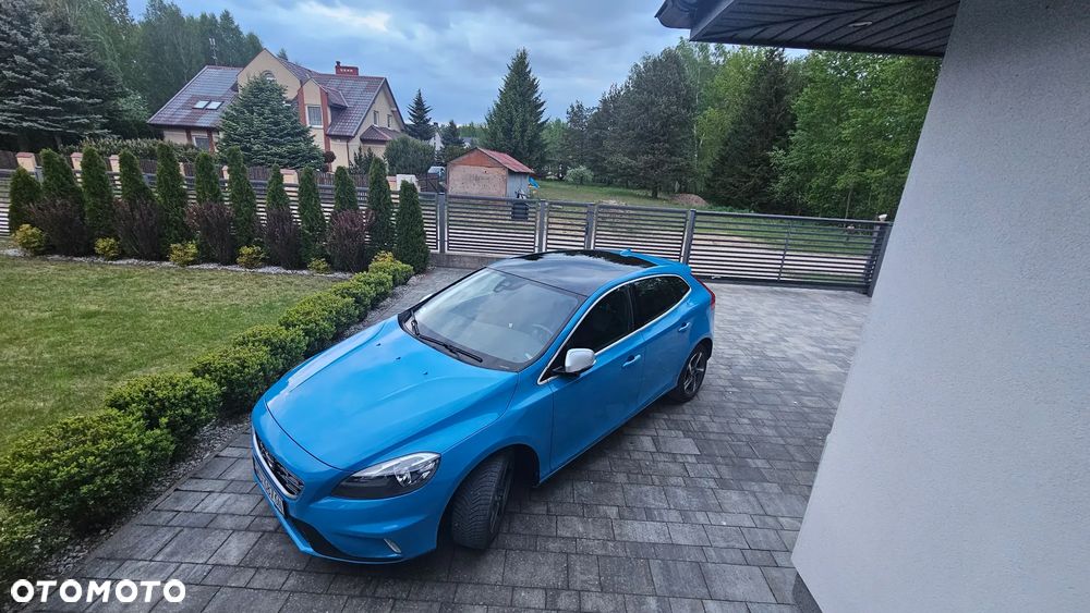 Volvo V40 D4 Drive-E R-Design Momentum - 12