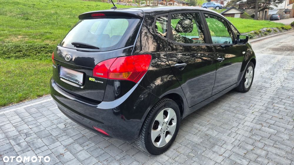 Kia Venga 1.4 CVVT Black Collection - 4