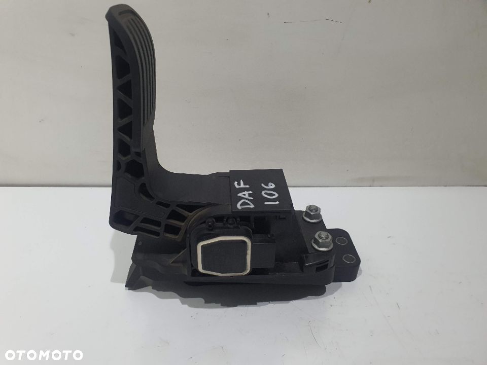 DAF XF 106 POTENCJOMETR PEDAŁ GAZU 1860240 - 2