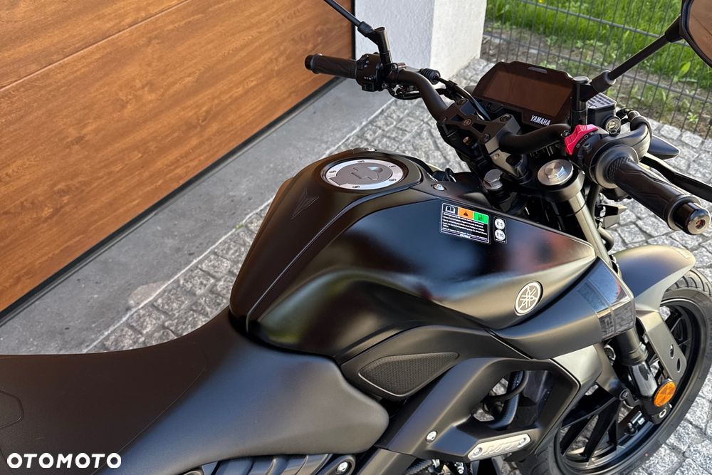 Yamaha MT - 10
