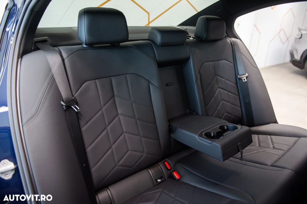 BMW Seria 5 520i AT MHEV - 8
