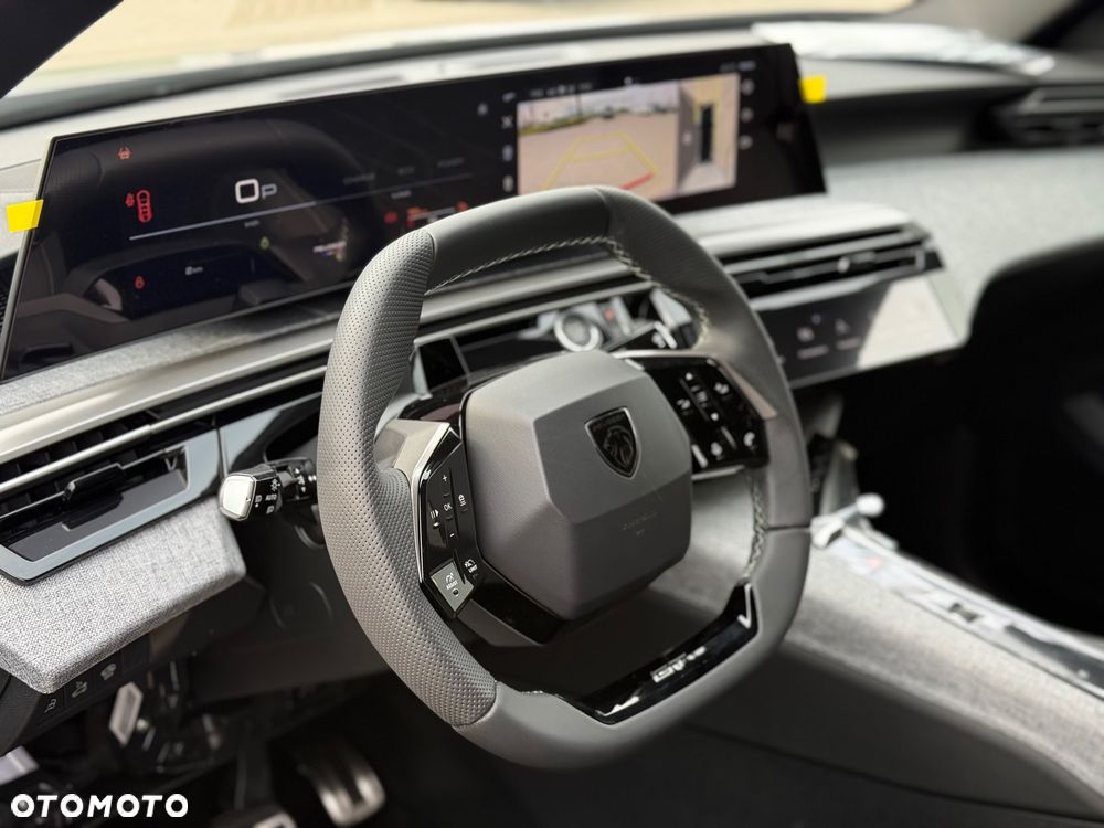 Peugeot 3008 1.2 PureTech mHEV GT Exclusive e-DCS6 - 11