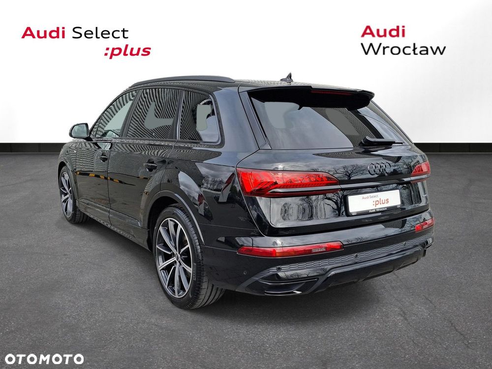 Audi Q7 - 7