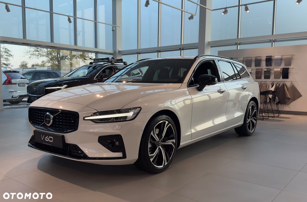 Volvo V60 B4 B Plus Dark - 1