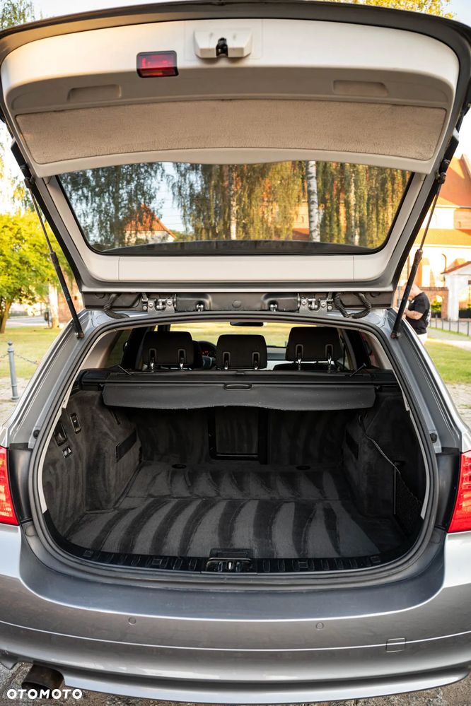 BMW Seria 3 318d - 20