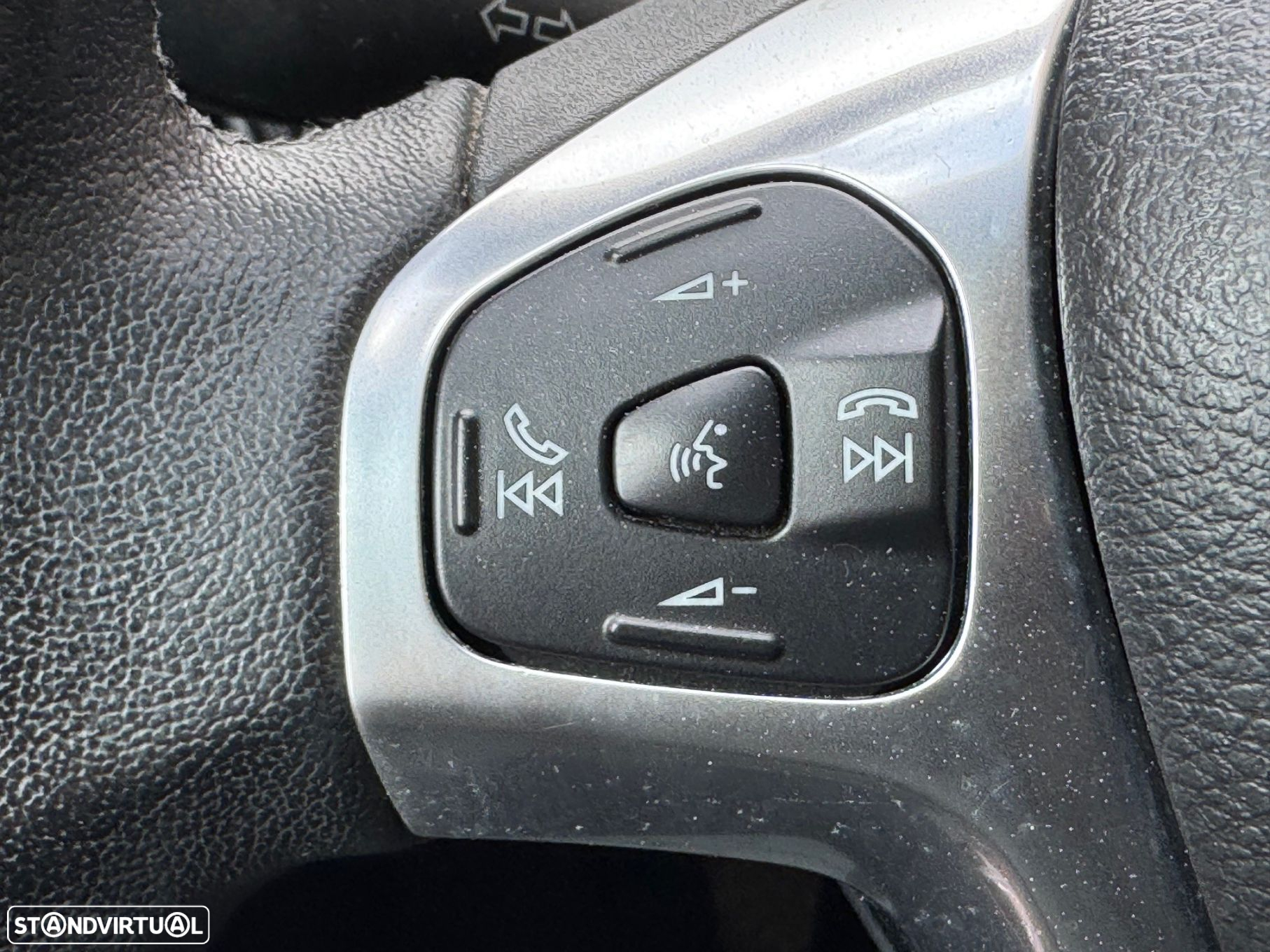 Ford B-Max 1.0 EcoBoost Trend - 23