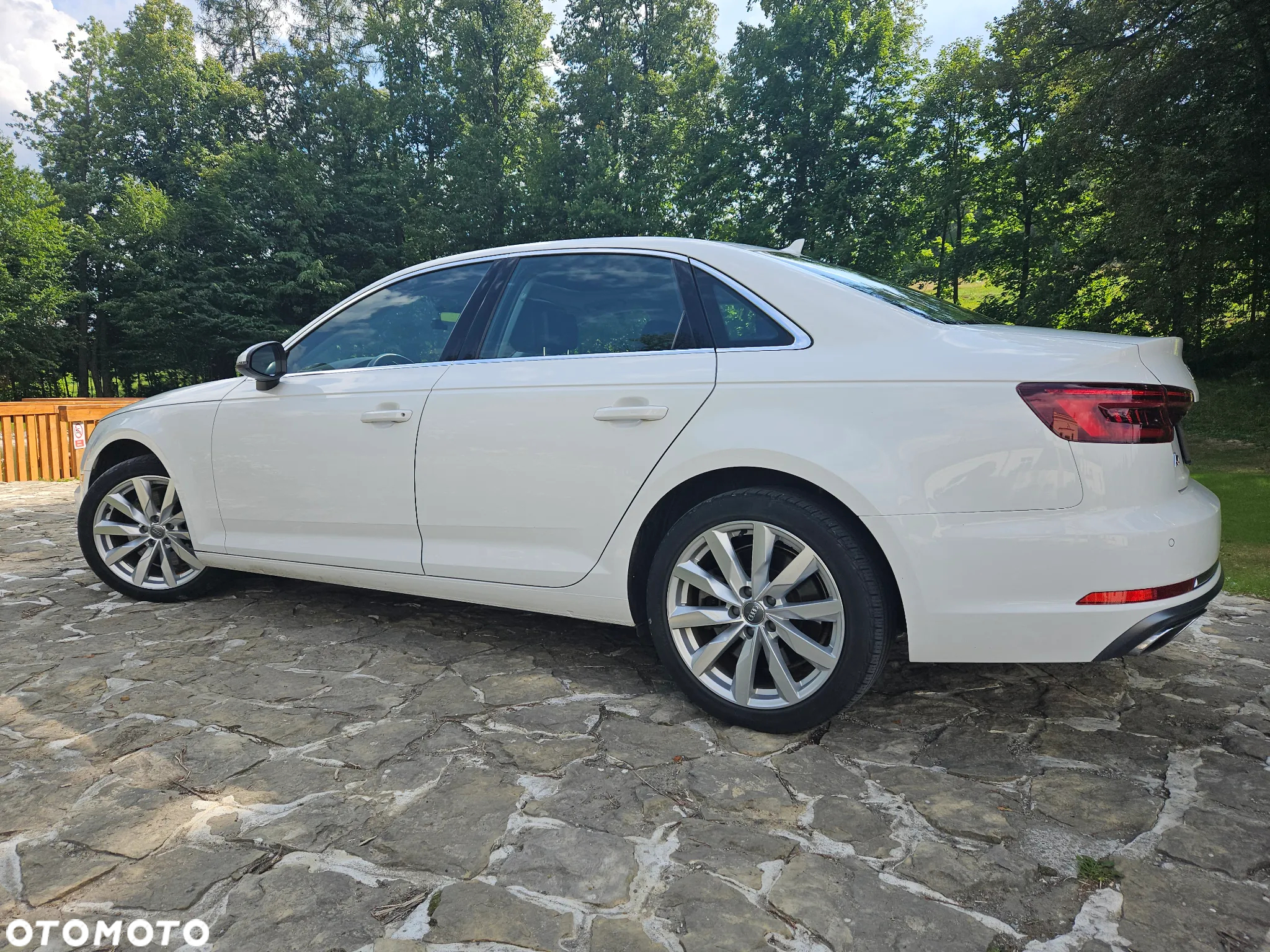 Audi A4 ver-2-0-tfsi-quattro-s-tronic - 6