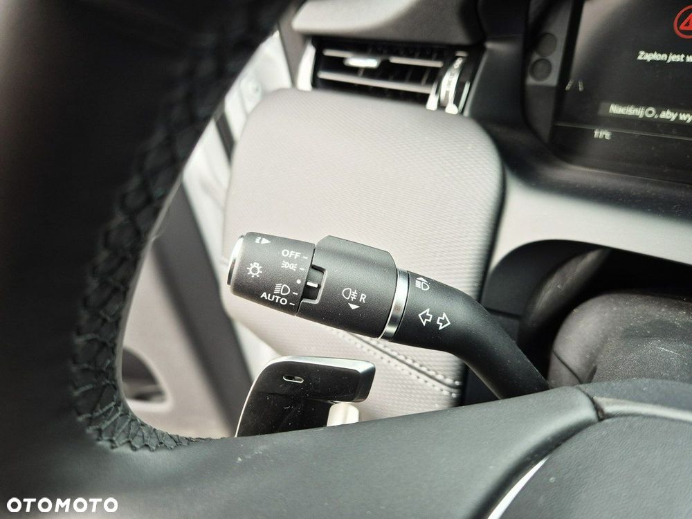 Land Rover Discovery Sport - 37