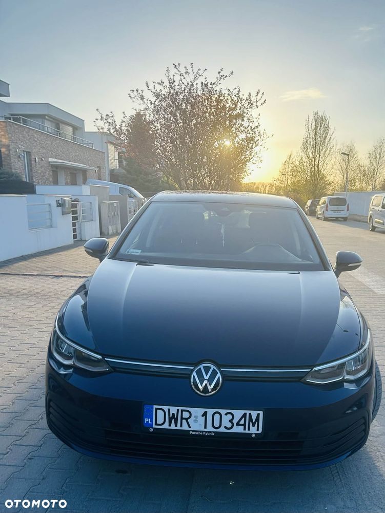 Volkswagen Golf 1.0 TSI Life - 1