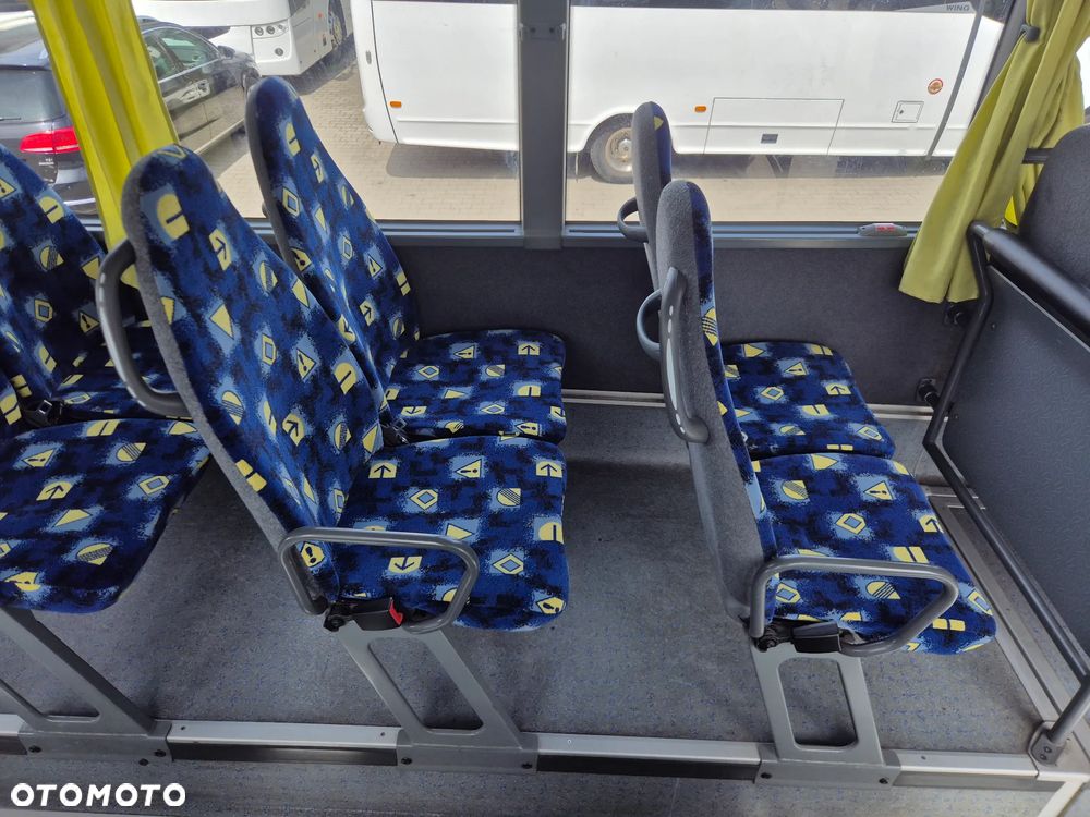 Mercedes-Benz INTOURO M / SPROWADZONY / EURO 6 / KLIMA - 31