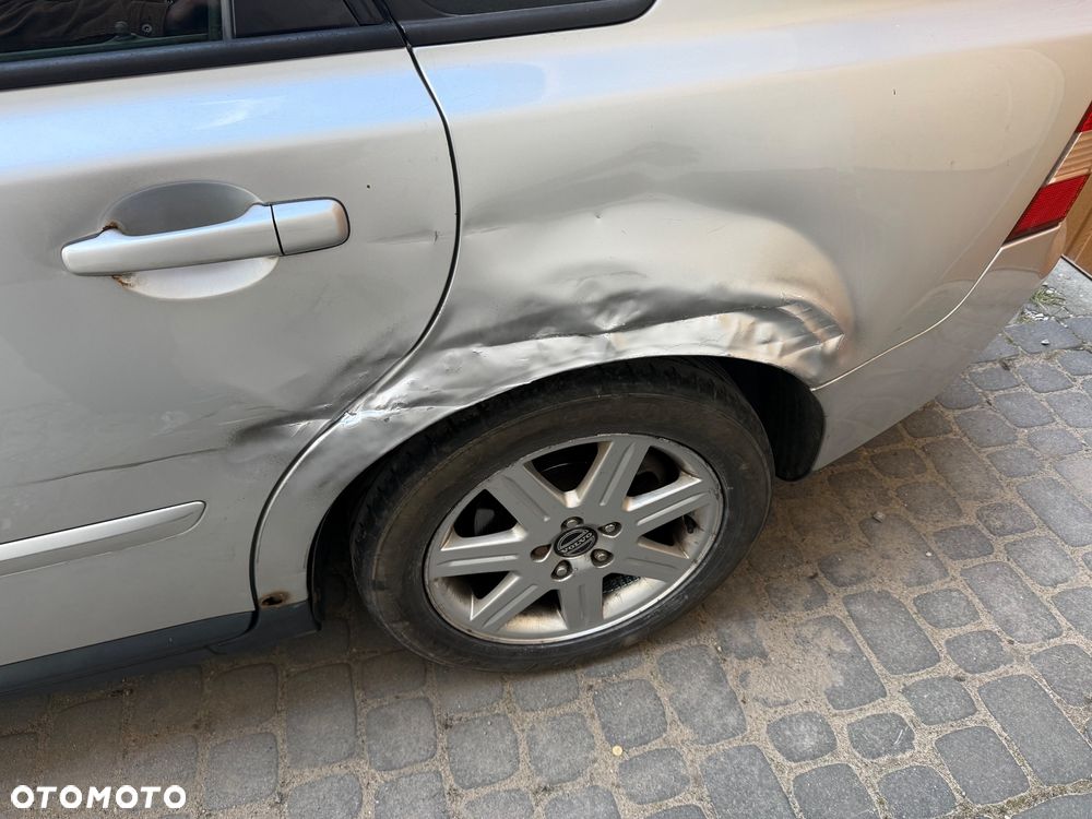 Volvo S40 1.6D Momentum - 16