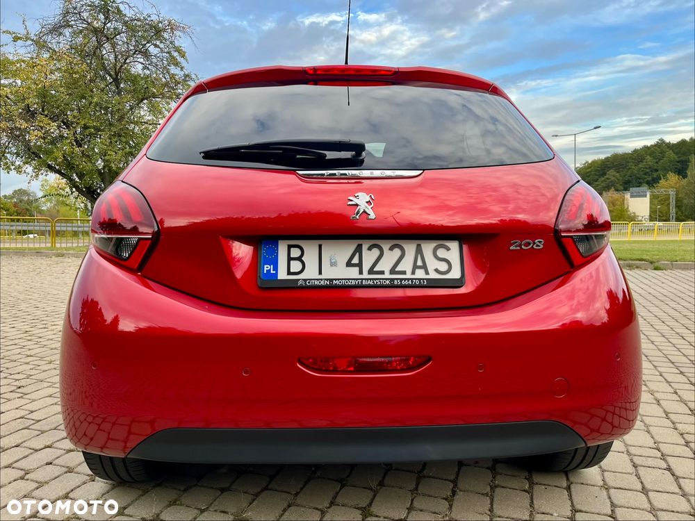 Peugeot 208 1.2 PureTech GPF Signature S&S - 8