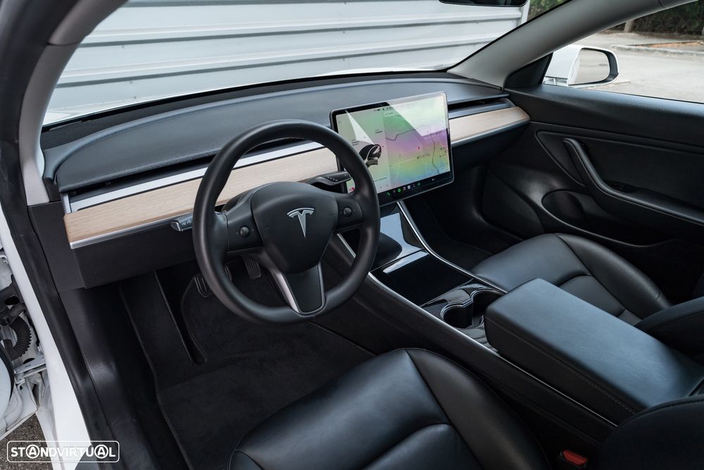 Tesla Model 3 AWD Dual Motor Performance - 23