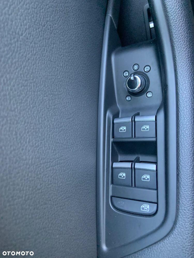 Audi A4 Limousine 2.0 TDI DPF S line Sportpaket - 22