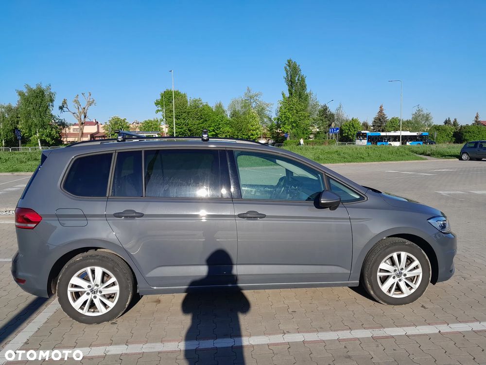 Volkswagen Touran 2.0 TDI BMT SCR Comfortline - 6