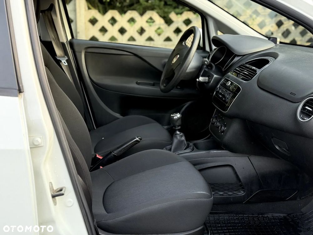 Fiat Grande Punto - 18