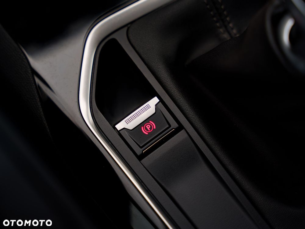 Peugeot 3008 1.5 BlueHDi Allure S&S - 26