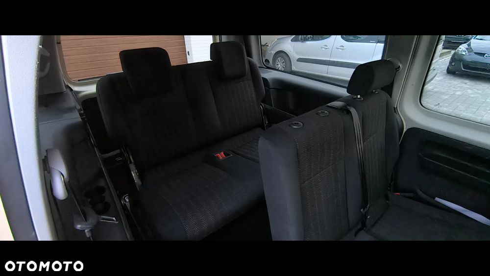 Volkswagen Caddy 2.0 (7-Si.) Maxi Highline - 8