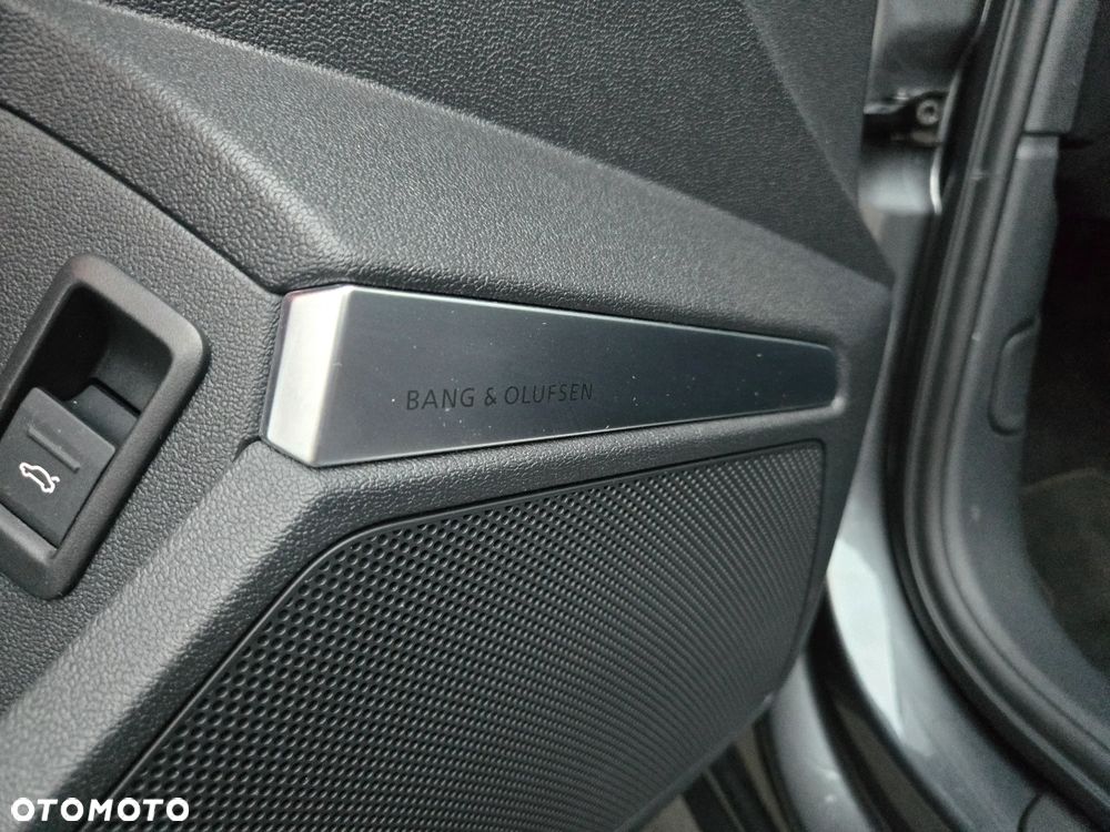 Audi RS3 Limousine - 18