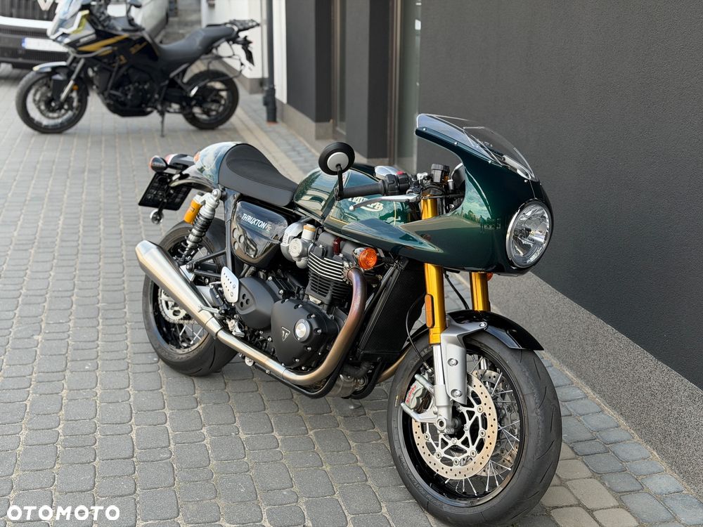 Triumph Thruxton - 1