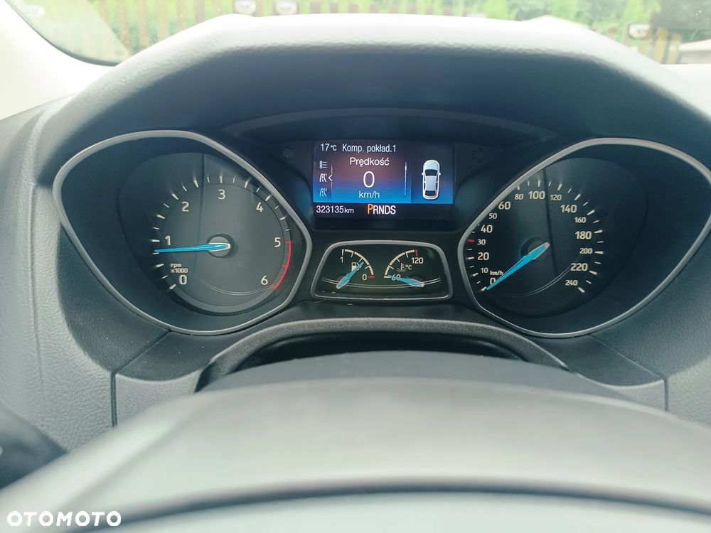 Ford Focus 1.5 TDCi Platinium X PowerShift - 17