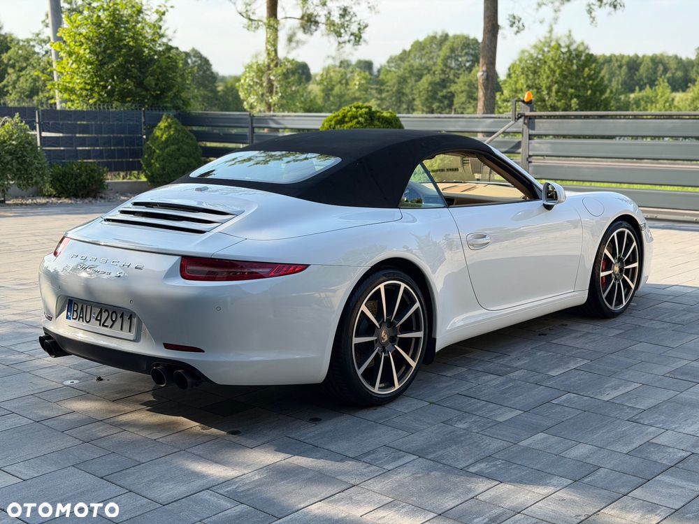 Porsche 911 Carrera S - 7
