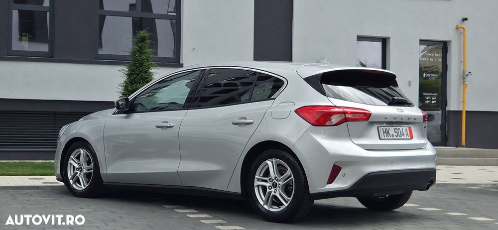 Ford Focus - 5