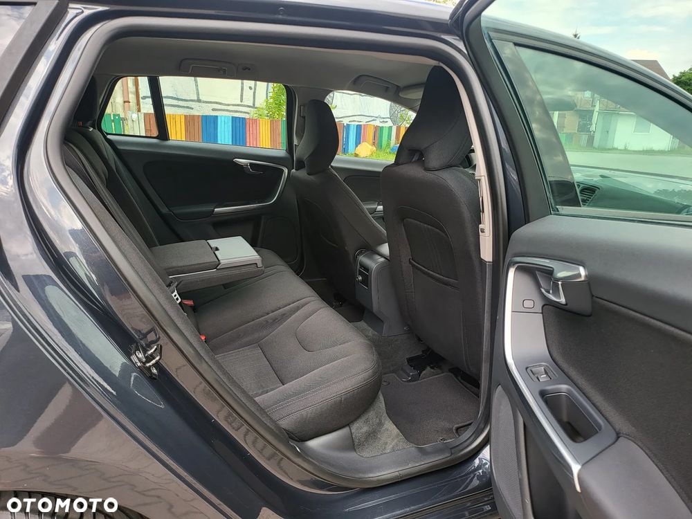 Volvo V60 - 19