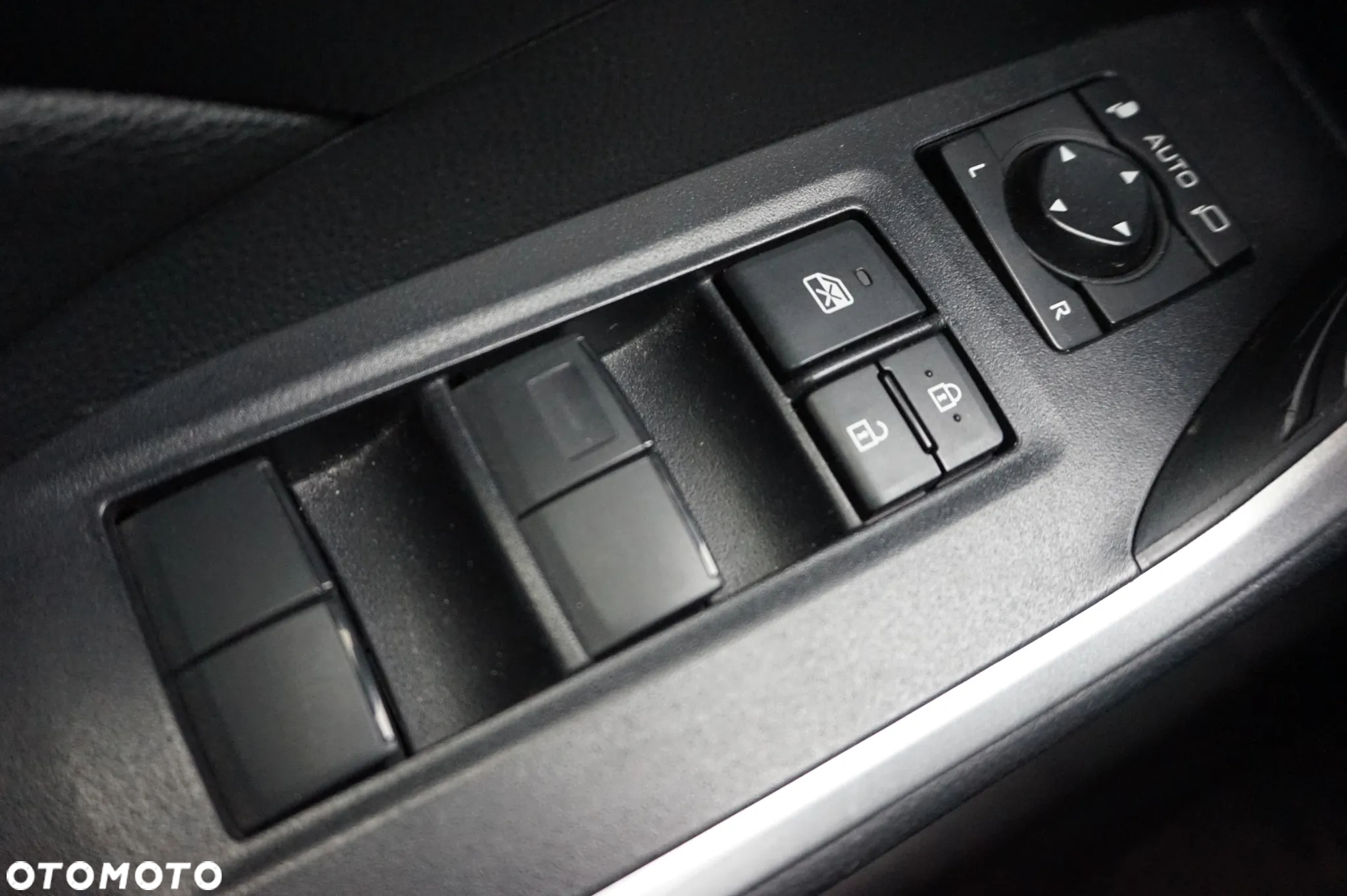 Toyota RAV4 2.5 Hybrid Active 4x2 - 23