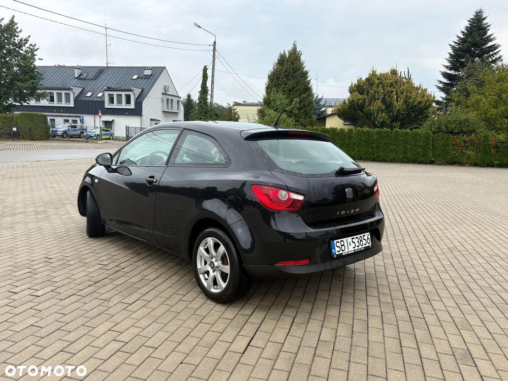 Seat Ibiza SC 1.4 16V Style - 4