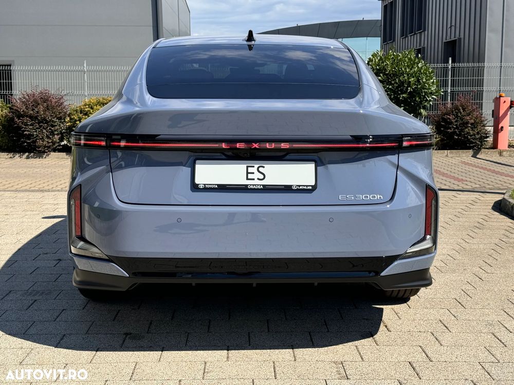 Lexus Seria ES 300h 2.5 FWD E-CVT Executive - 6