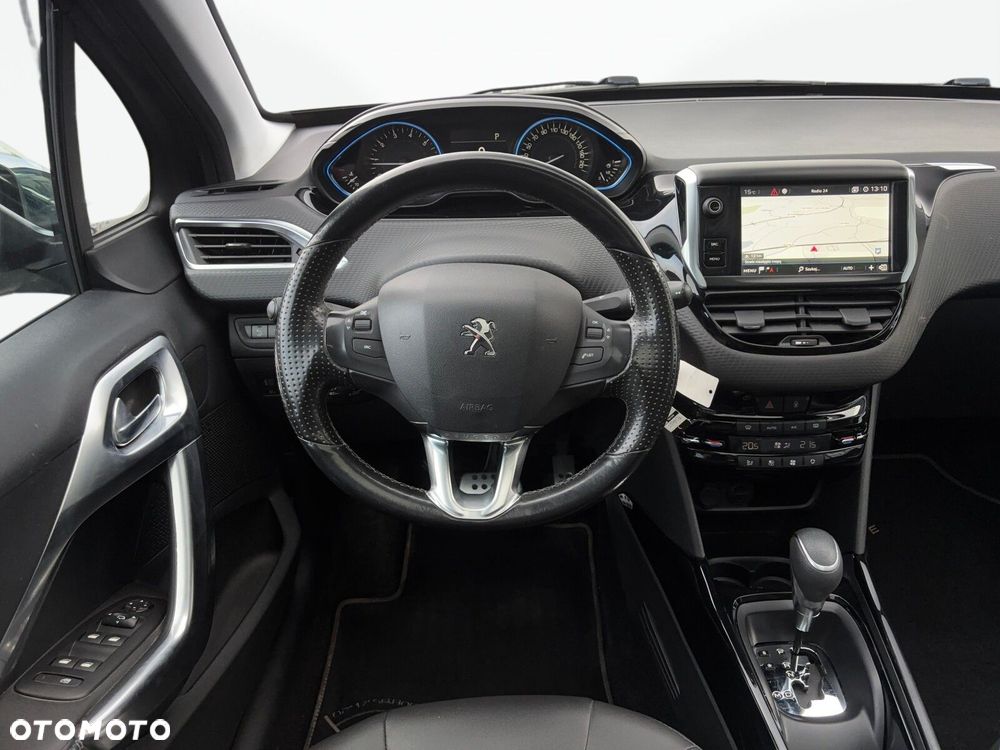 Peugeot 2008 1.2 Pure Tech Crossway S&S EAT6 - 9