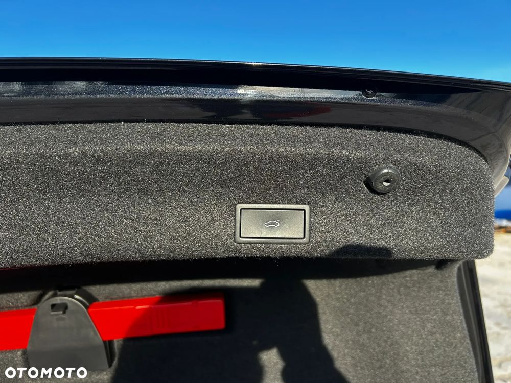 Volkswagen Passat 2.0 TSI Elegance DSG - 21