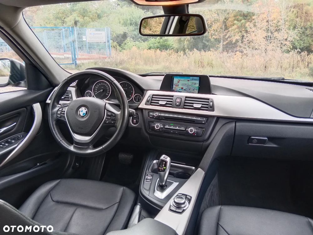 BMW Seria 3 - 26