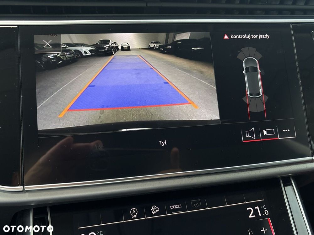 Audi Q8 - 26