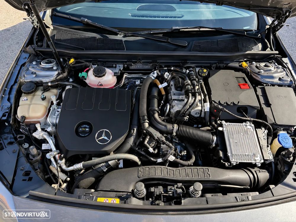 Mercedes-Benz A 250 e - 10