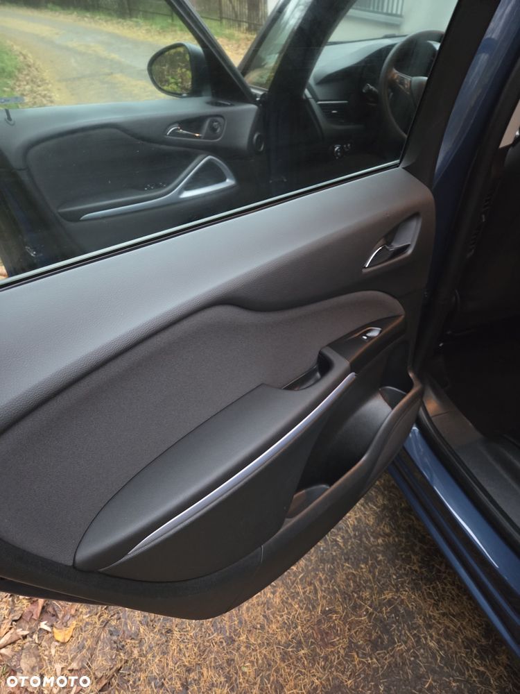 Opel Zafira 1.4 Turbo (ecoFLEX) Start/Stop Business Edition - 11