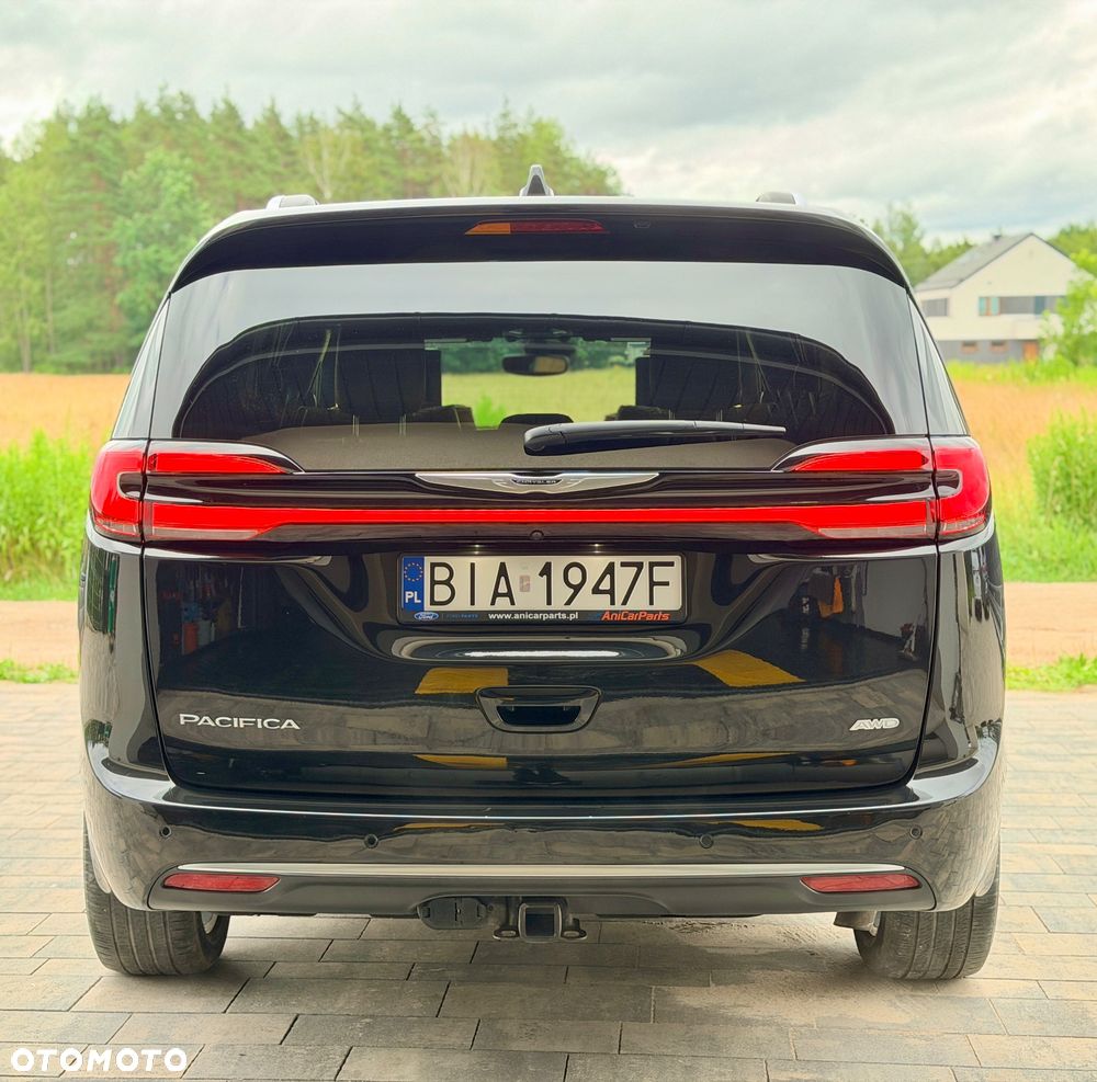 Chrysler Pacifica - 9